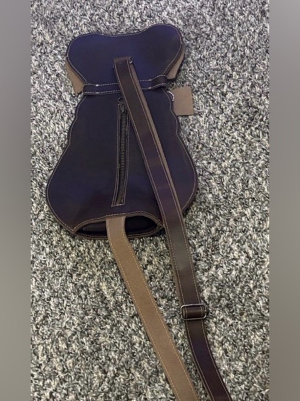 Stockyard Brown Full Grain Leather Dog Crossbody/Backpack - Picture 8 of 12